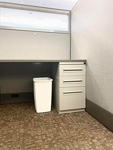 Simple and Practical Beige Plastic Trash Can - A Great Home Storage Partner